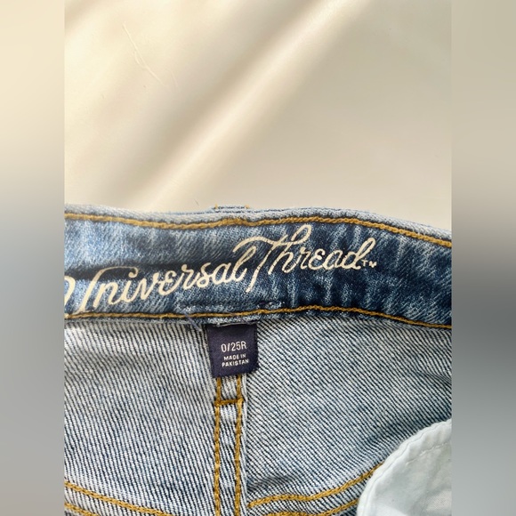 Universal Thread Jeans | High Waisted | Fringe cuff | 0/25R - Picture 8 of 8